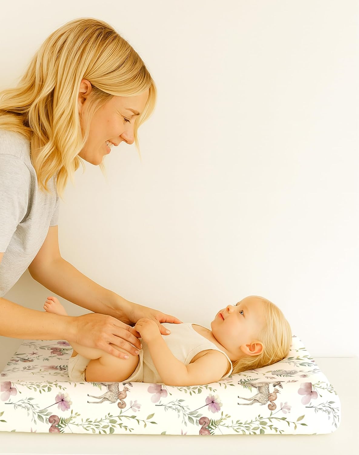 Changing Pad Cover for Baby Boys Girls 2 Pack, Fits Standard 32”×16” Changing Table Pads, Silky Breathable Stretch Knit, Machine Washable (Floral Fawn)