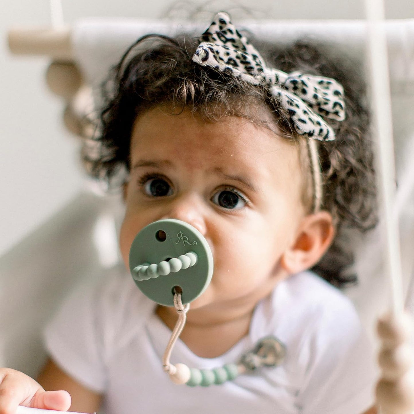 Ryan & Rose Cutie PAT Pacifier Teether (Bulb, Ivy)