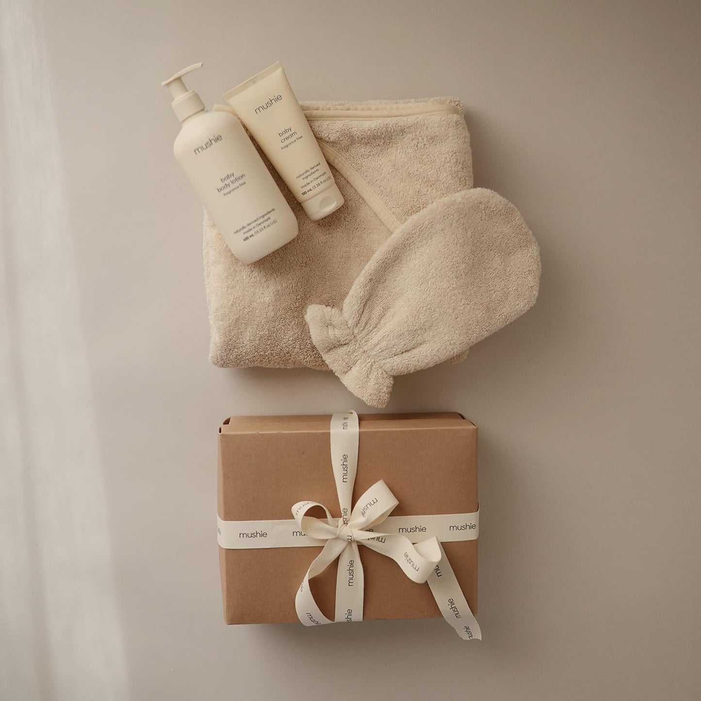 mushie Baby Hooded Towel | Organic Cotton (Pearl)