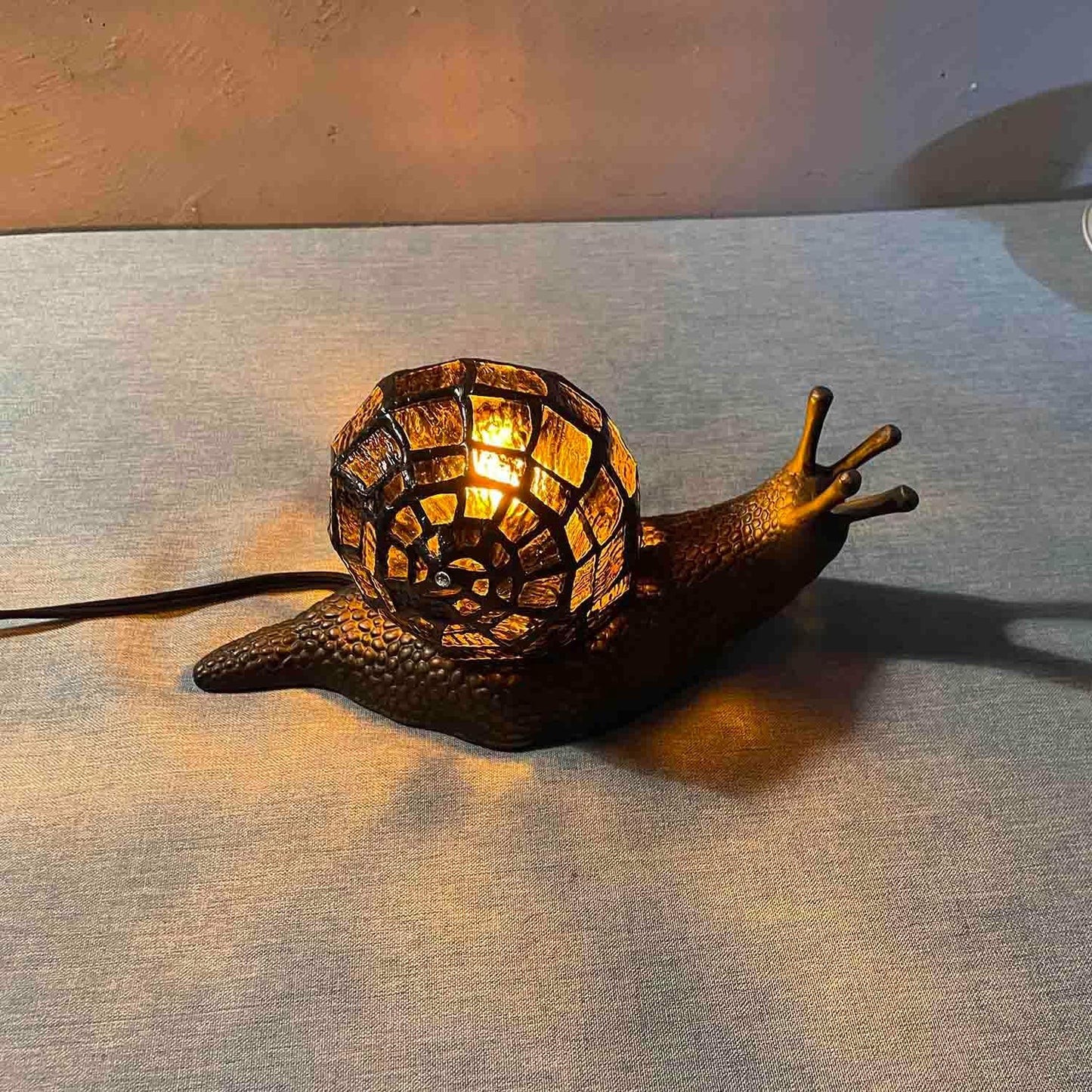 Bieye L10980 Land Snail Tiffany Style Stained Glass Accent Table Lamp for Home Decoration (Amber, 10" D x 5" W x 5" H)