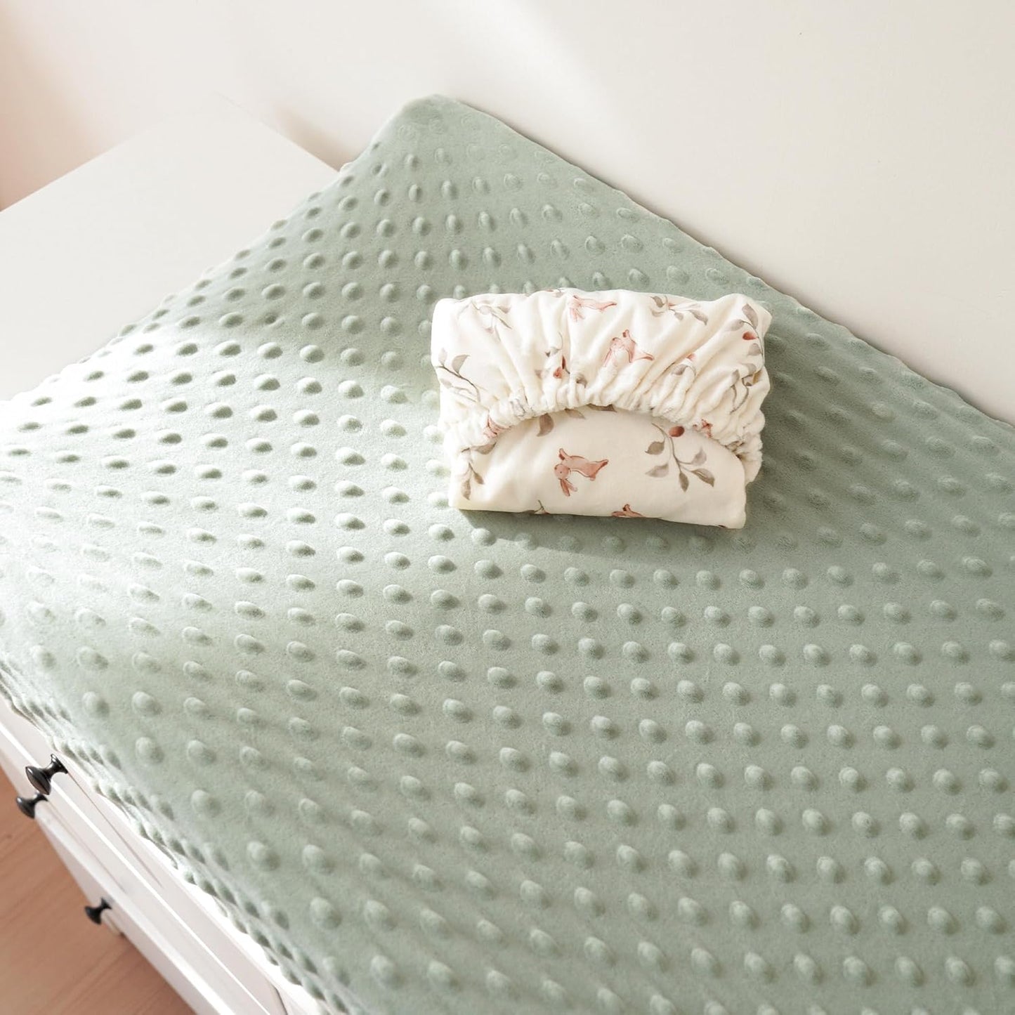 Konssy 2 Pack Minky Changing Pad Cover, Soft Minky Dots Plush Diaper Changing Table Cover Set, Breathable Changing Pad Sheets for Baby Girls Boys (Sprout,Fog Green)