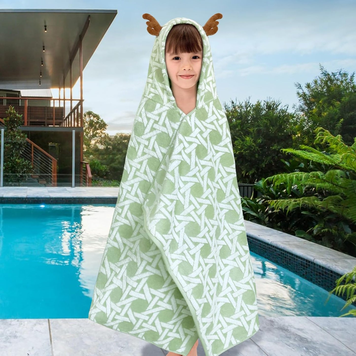 VOOVA & MOVAS Kids Bath Towel with Elk Hood (3-8Years,27.5"X54"), Absorbent Thick Cotton Towel Wrap for Pool | Swim | Bath, Jacquard Forest Elk