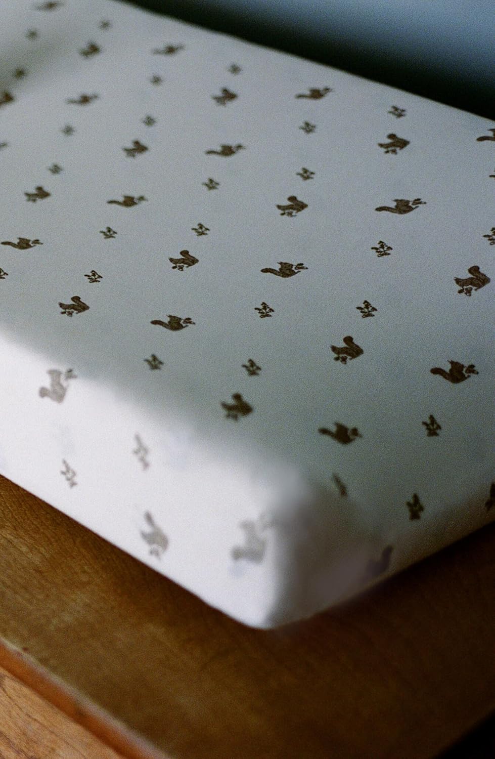 Oilo Changing Pad Cover, Breathable 100% Organic Cotton Fitted Jersey, 300 Thread Count, Machine Wash, Fits Standard Changing Pads (32" x 16"), Heirloom Organic Collection, Squirrel