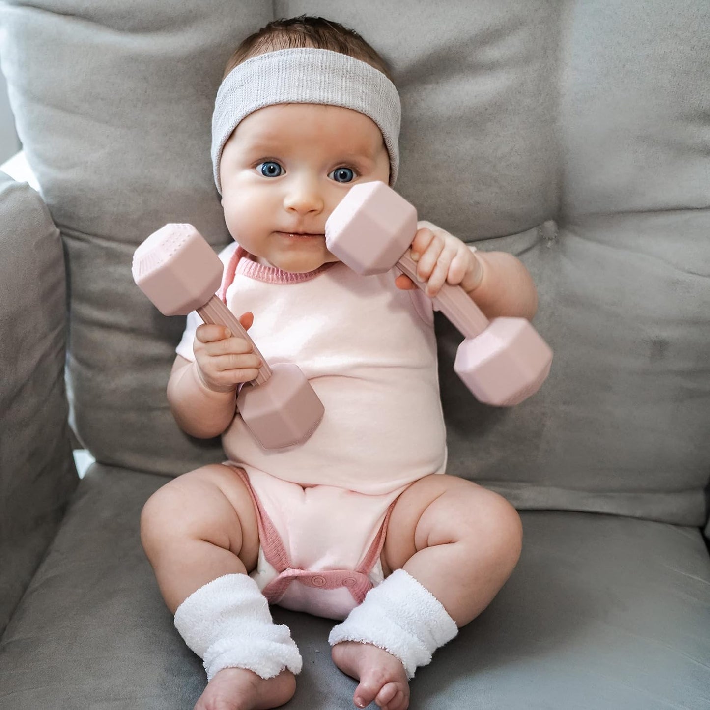 Giftty Baby Dumbbell Toy - Silicone Infant Rattle Teething Toy Teether Toddler Sensory Toy Durable Safe Exercises Workout Weight - Great Gift for Girls and Boys (1pcs - Sandy Brown)