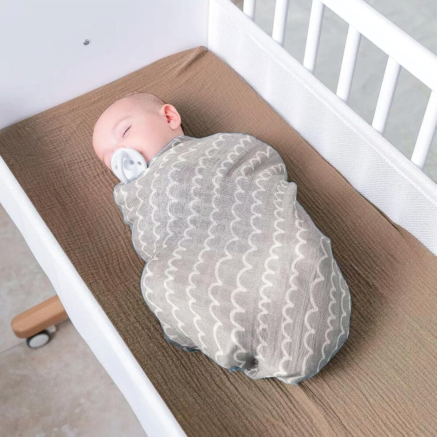 Owlowla Muslin Changing Pad Cover 2PACK,Soft Muslin Cotton Diaper Changing Pad Covers Changing Table Cover for Baby Boy Girl(Natural&Caramel)