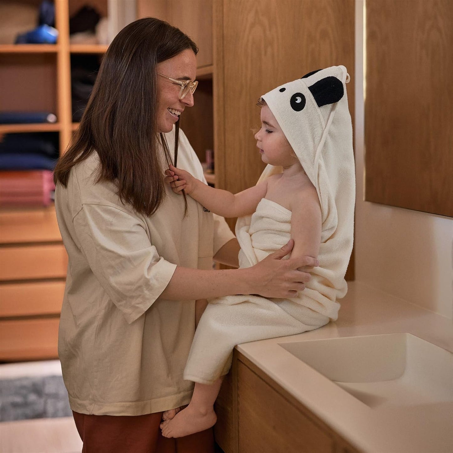 Baby Hooded Towel – Organic Cotton Baby Bath Towels – Baby Towels, Baby Bath Towels for Baby Boy, Baby Girl, 32" x 32" Super-Soft and Absorbent Baby Towels for Newborn (Panda)