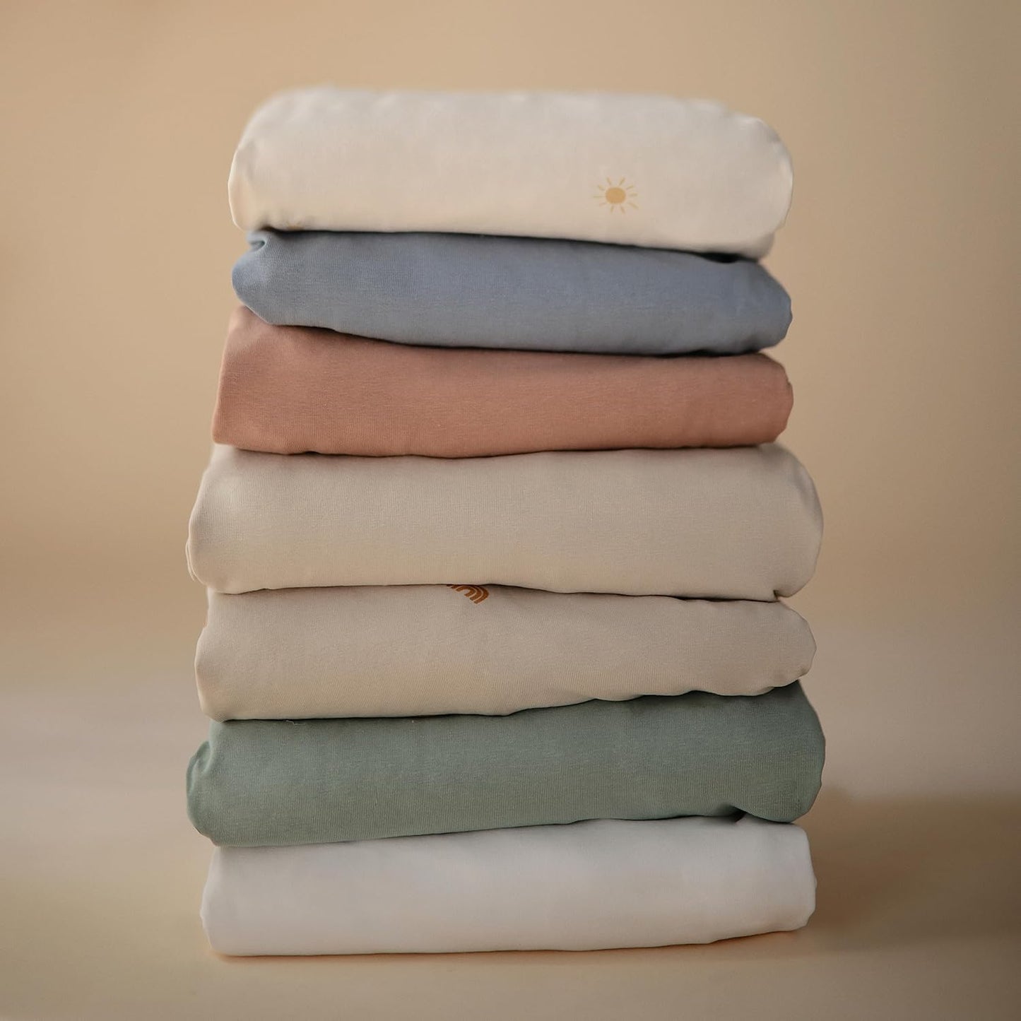 mushie Stretchy & Soft Bassinet Crib Sheet | Fitted 16" x 30" (Rainbows)