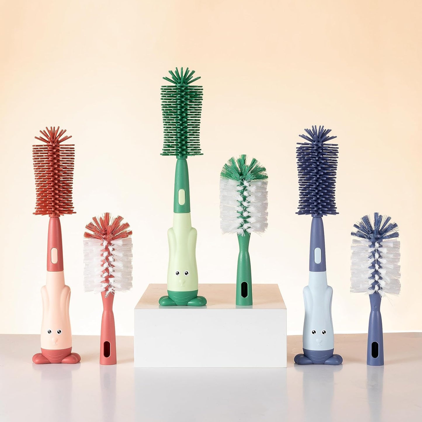 Chemimoso Cup Cleaning Brush, Silicone Baby Bottle Brush with Stand, Large Handle Water Bottle Brush Cleaner Set, with a Tiny Cup Lid Gap Cleaning Brush, Cup Lid Cleaner Brushes Kit, Pink