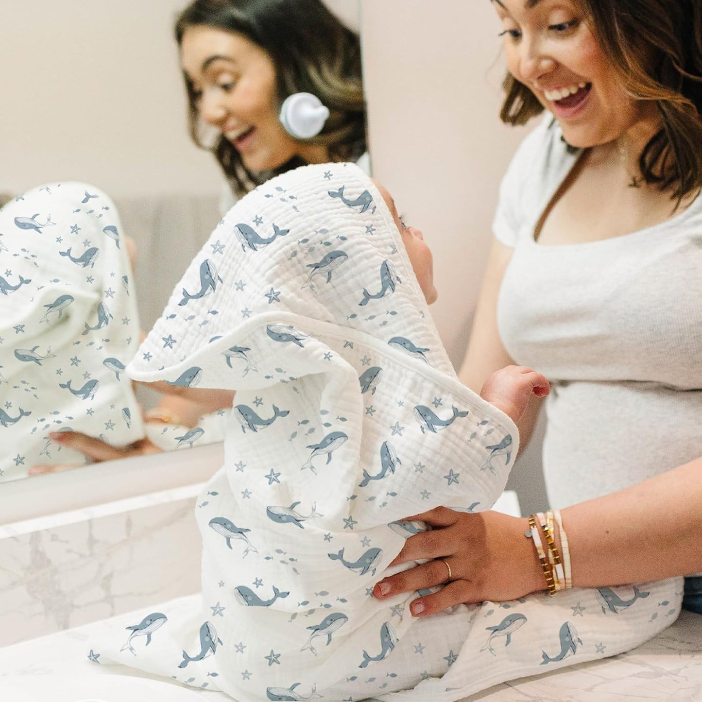 Konssy 2-Pack Muslin Hooded Baby Towels, 100% Cotton, Ultra-Soft & Absorbent Baby Bath Towels with Hood for Newborn & Infant (Blue, Blue Whale, 32" x 32")