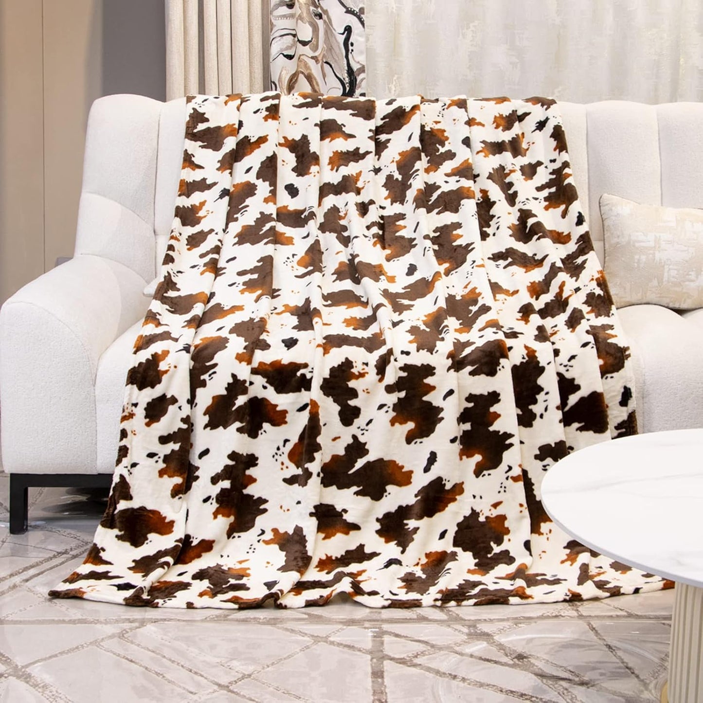 GEULAY Fleece Blanket Twin Size Brown and White Cow Print Throw Blanket Lightweight Cozy Plush Twin Bed Blanket Fuzzy Cute Couch Blanket All Season 60"x80"
