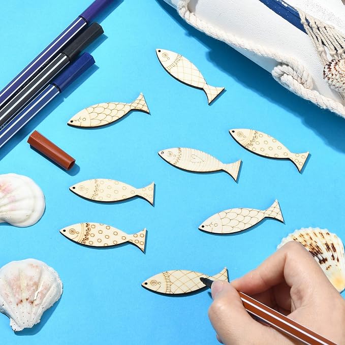 200 Pcs Wooden Fish Charms Old Lace Sea Animal Cutouts Unfinished Wood Summer