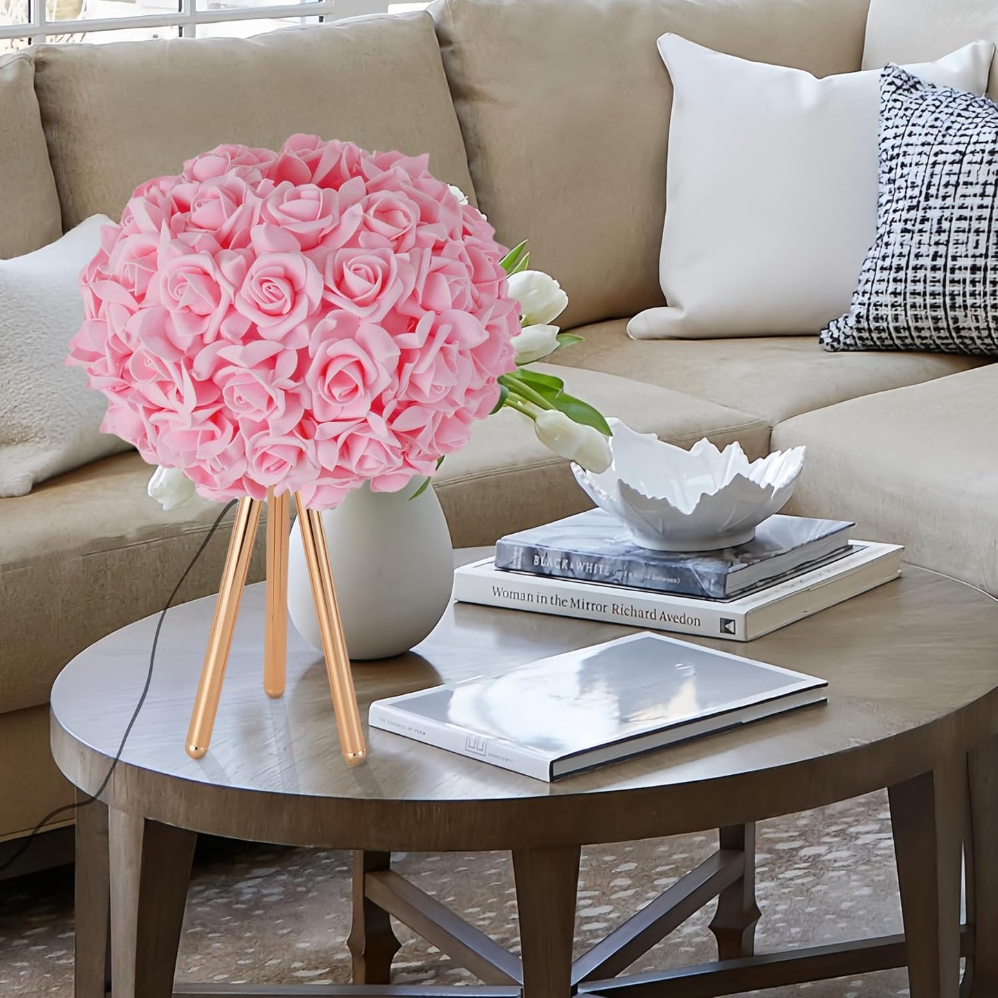 Pink Rose Flower Lamp Cute Table Lamp Flower Desk Lamp Floral Bedside Nighstand Light Atmosphere Girls Princess Lamp with Gold Tripod for Bedroom Wedding Christmas Gift Hotel Living Room