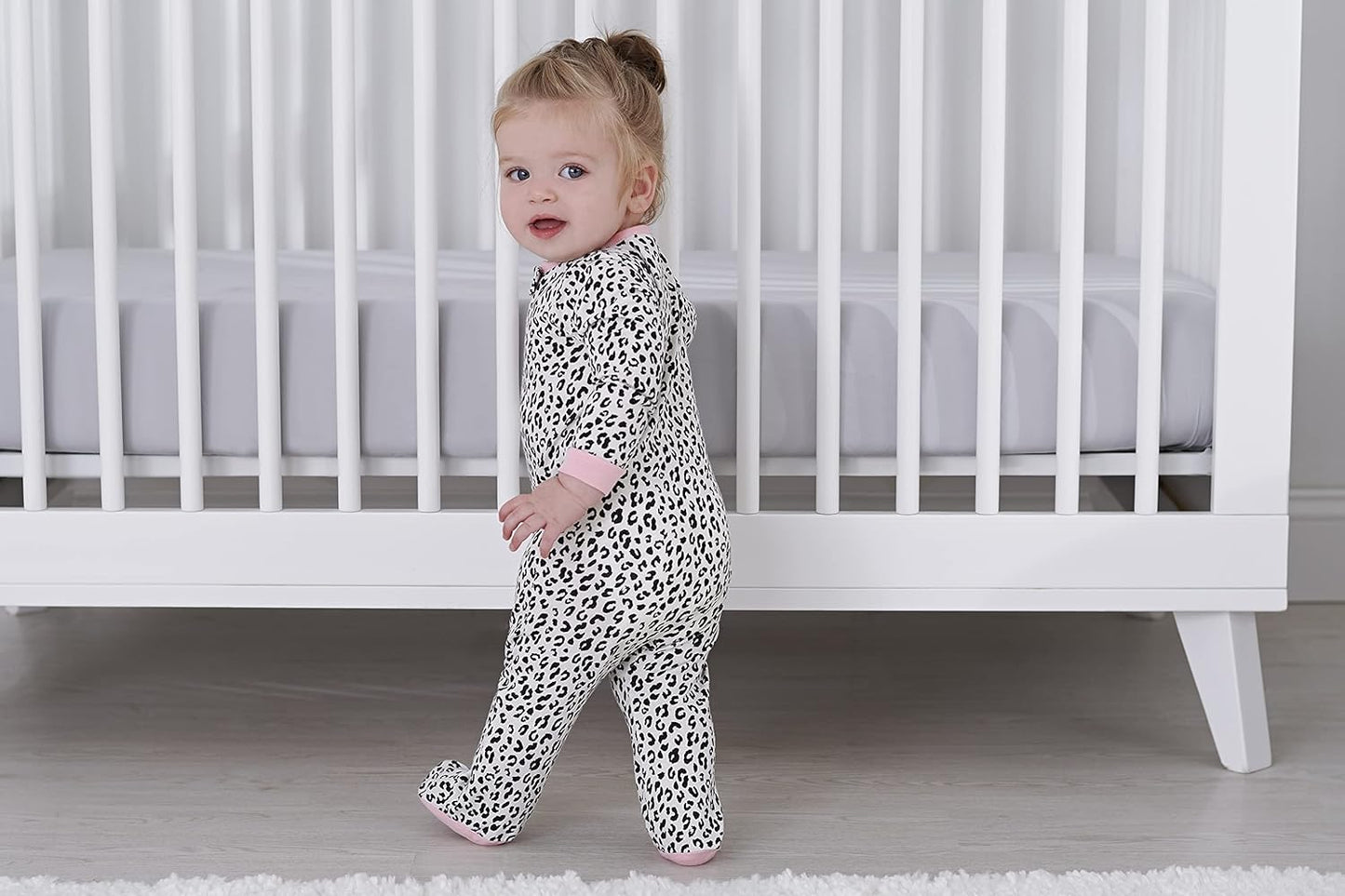 Gerber Baby Girls 4 Pack Sleep 'N Play Footie