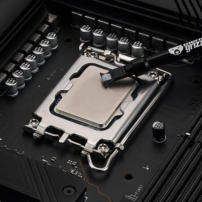 Thermal Grizzly - Duronaut - Enhanced Durability & High Performance Thermal Paste - for Maximum Conductivity While Overclocking CPU/GPU/PS4/PS5/Xbox with 12 Cleaning Wipes 6 Wet & 6 Dry (2g + Wipes)