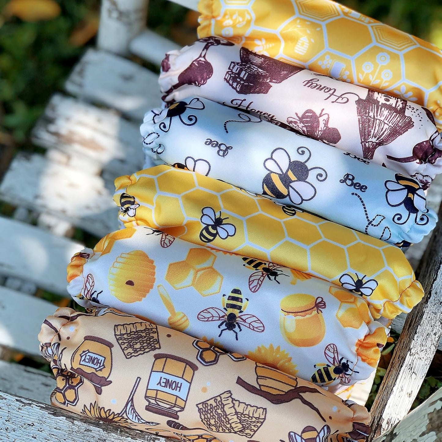 Mama Koala 3.0 Pocket Cloth Diapers for Babies with Suede Lining, 6 Pack with 6 4-Layer Natural Cloth Diaper Inserts - Reusable and Washable Pocket Diapers (S-Hardworking Bees)