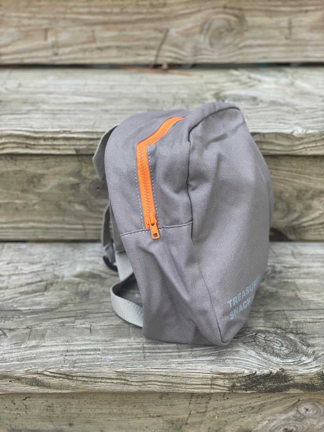 Hip Baby Wrap - Adventure-Ready Backpack for Toddlers - Cotton - Wipeable Fabric Lining and Large YKK Zipper - Perfect for Little Explorers, Comfortable & Stylish Design - Grey