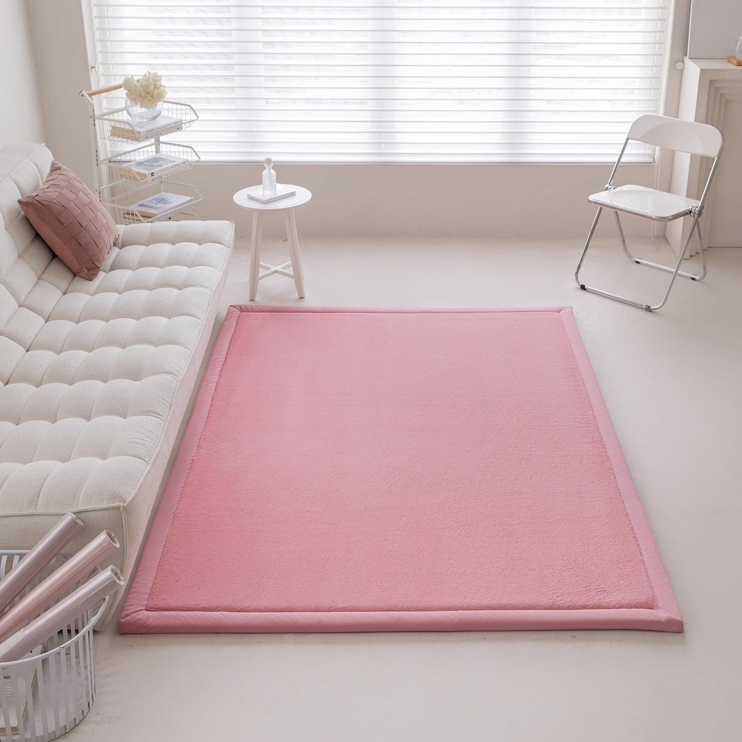 Loartee Faux Rabbit Fur Rug - 1.18" Thick Soft Fluffy Area Rug, Non-Slip Memory Foam Crawling Mat, Light Pink, 59"x59"