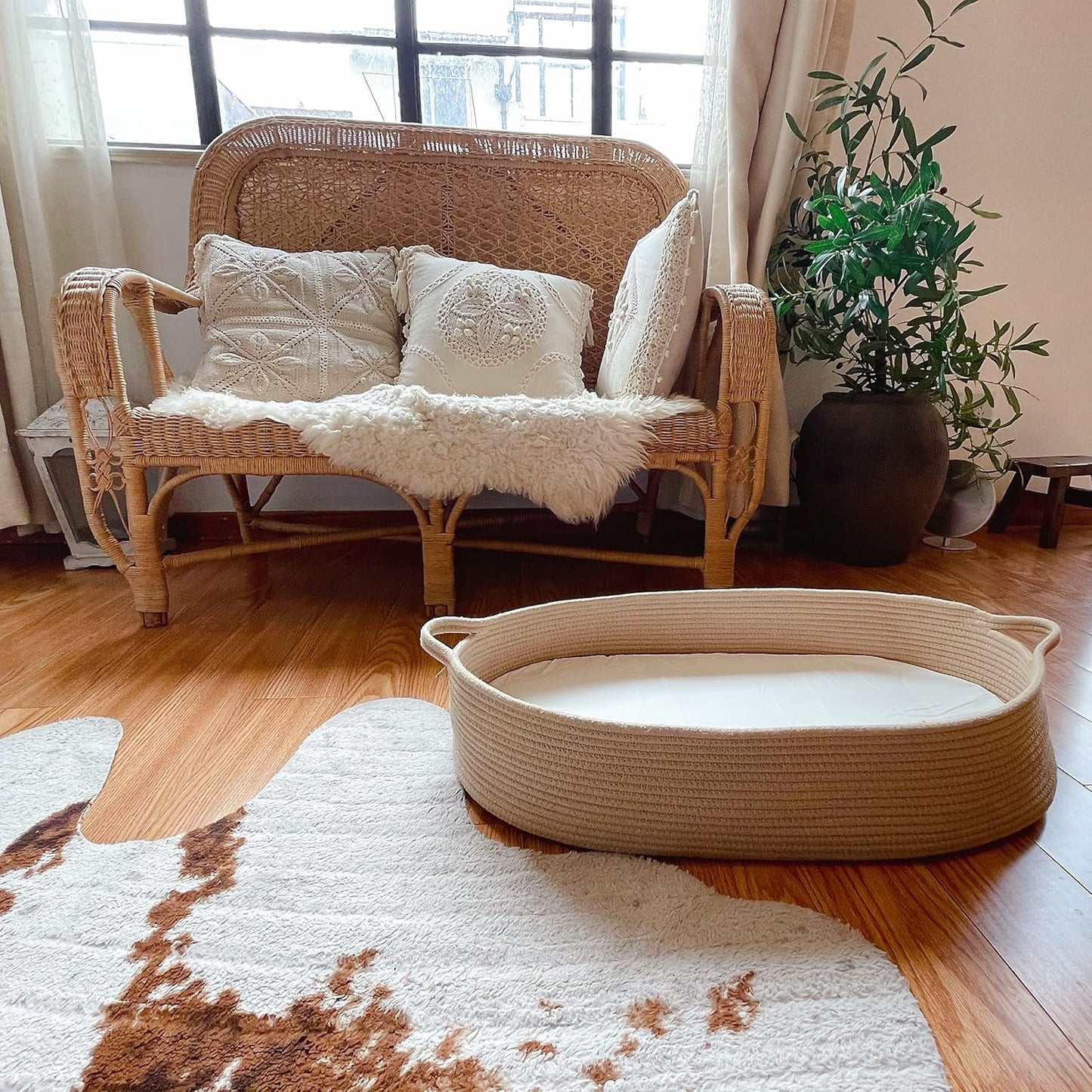 meloom Baby Changing Basket with Pads and Safety Belt- 100% Cotton Boho Baby Moses Basket Changing Table and Thick Pad with Waterproof Mattress Cover, Nursery Decor in Taupe Color with Storage Bag