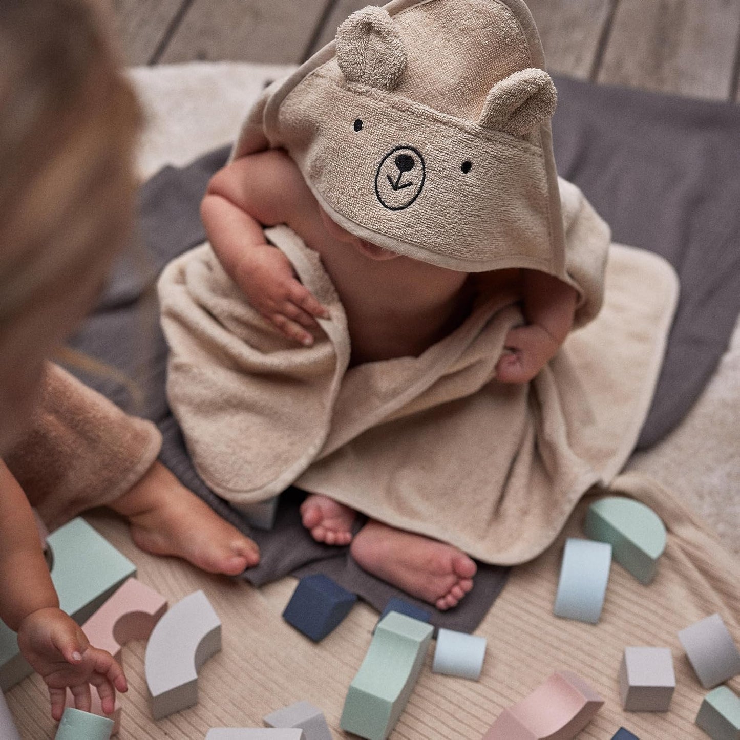 Baby Hooded Towel – Organic Cotton Baby Bath Towels – Baby Towels, Baby Bath Towels for Baby Boy, Baby Girl, 32" x 32" Super-Soft and Absorbent Baby Towels for Newborn (Bear - Fog)