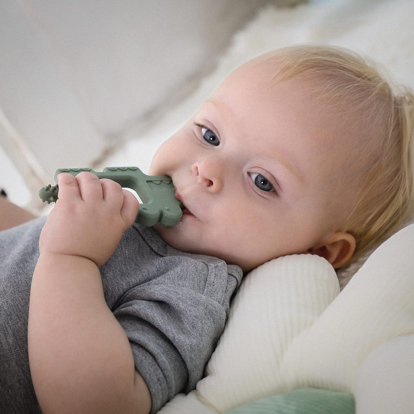 Moonkie Teething Toy, Safe & Easy to Hold BPA Free Silicone Baby Soothing Teethers, Prevent Finger Sucking Teether Toys Best for Babies 0-6 6-12 Months (Crocodile Sage)