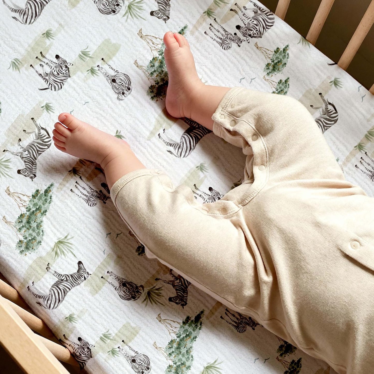 Muslin Bassinet Fitted Sheets, 2 Pack for Baby Boy and Girl, Soft Breathable Baby Pad/Mattress Sheet, Fit for Hourglass Oval and Rectangle Bassinet Mattress (Cute Zebra, Bassinet Sheets 2 Pack)