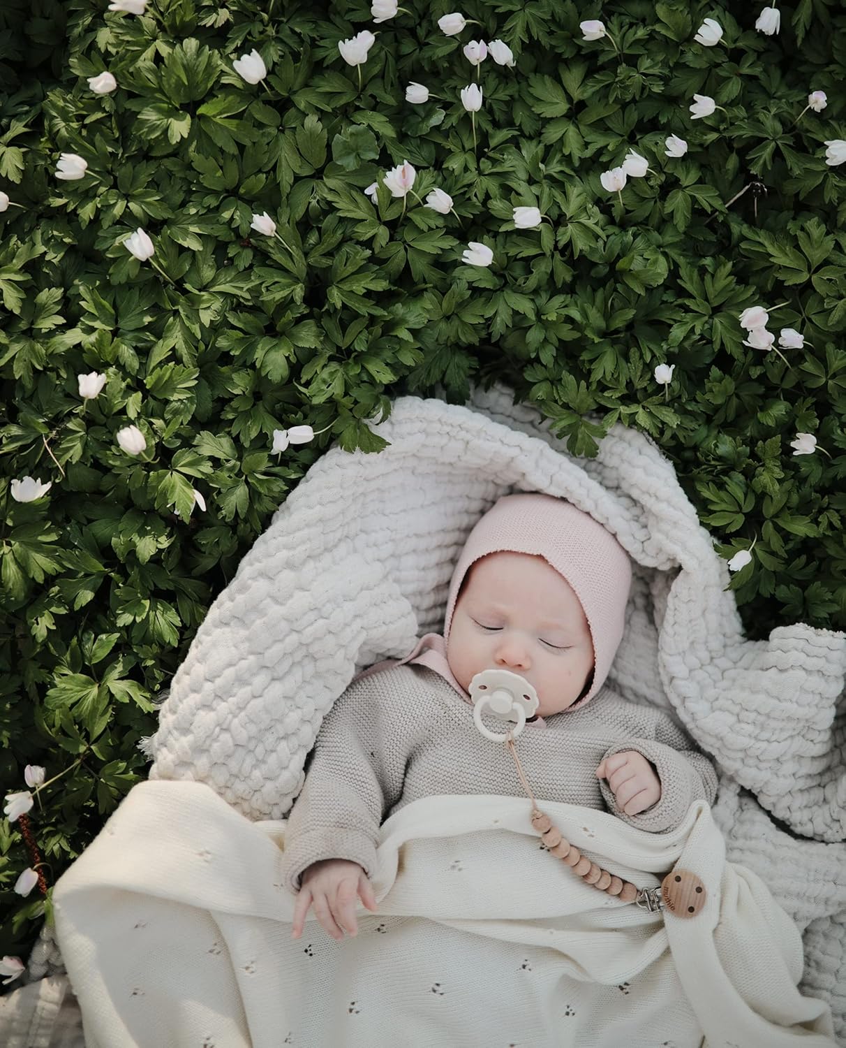 FRIGG Daisy Natural Rubber Baby Pacifier | Made in Denmark | BPA-Free (Seafoam/Cream, 6-18 Months) 2-Pack