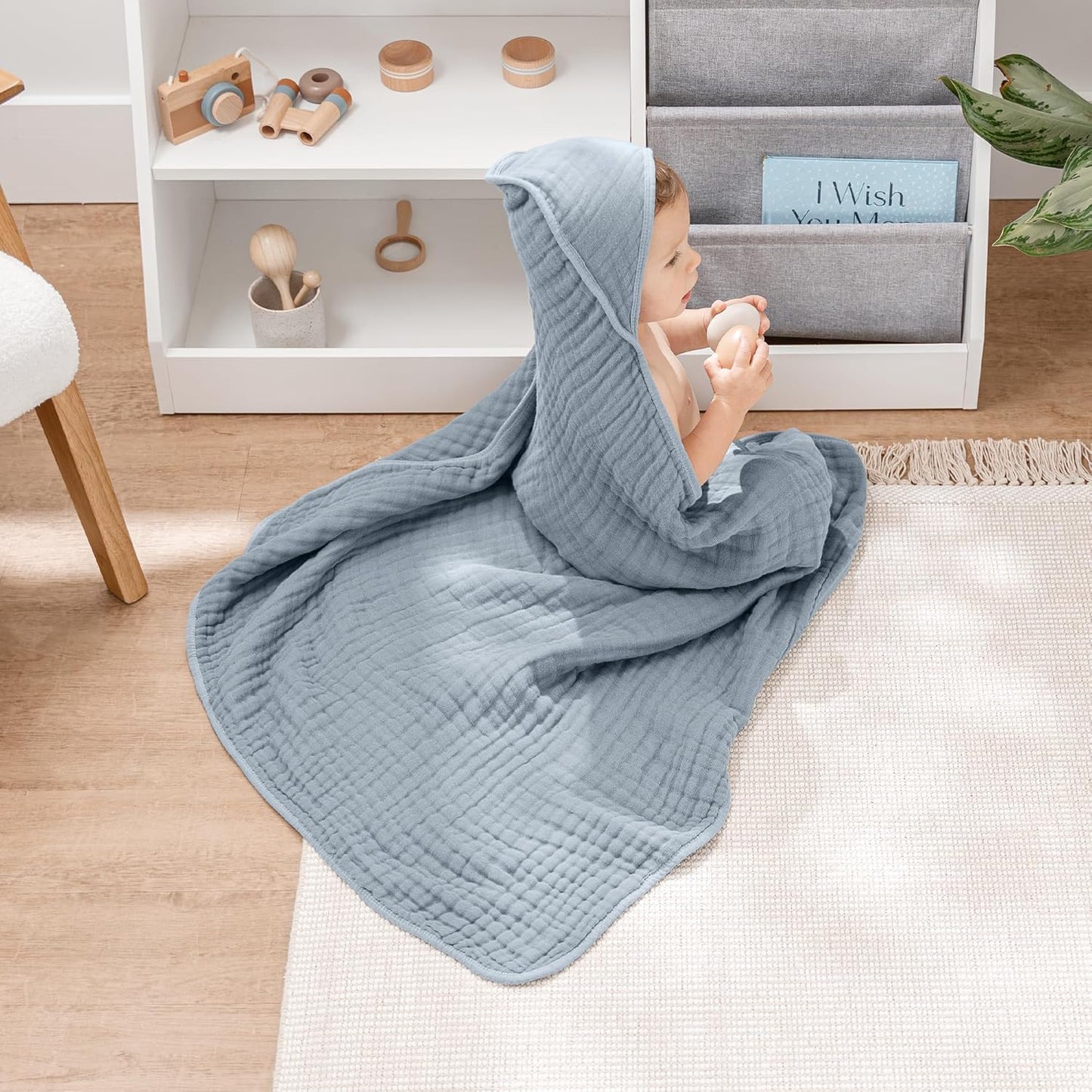 Comfy Cubs Hooded Baby Towel 2-Pack, Large 32 x 32 Inch - 6 Layer 100% Muslin Cotton for Babies, Toddlers, Kids - Soft & Absorbent Baby Bath Towels - Unisex Design for Bath Time, Pacific Blue and Fern