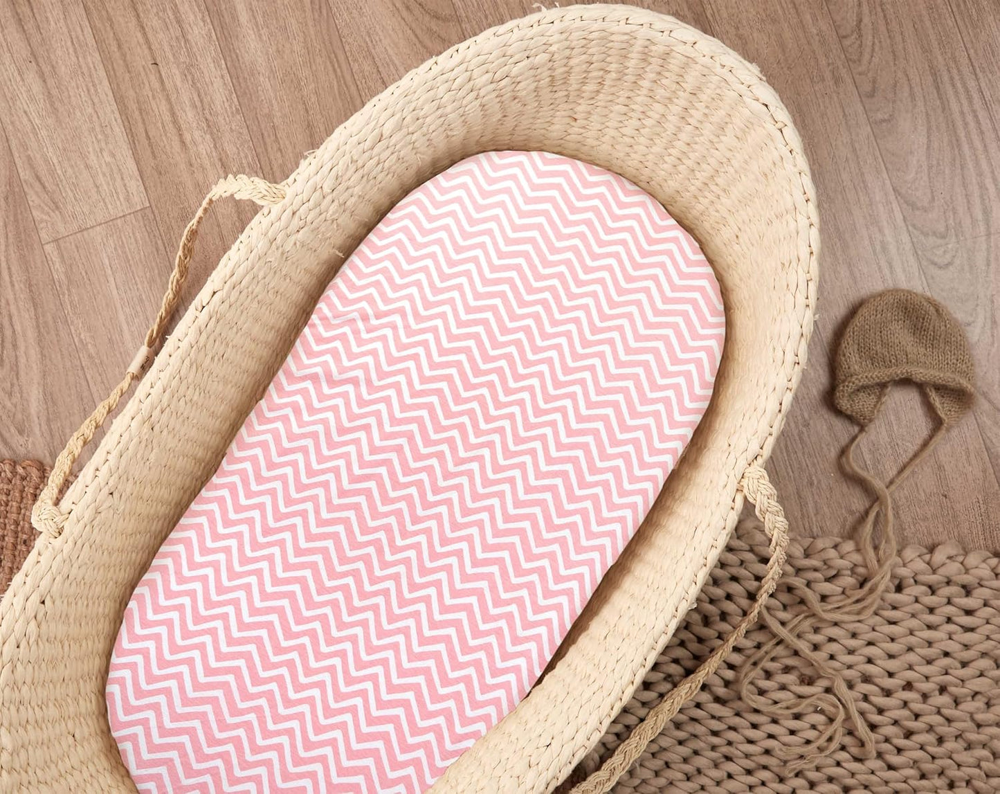Bassinet Sheets Girl– 5-Pack Soft Fitted Bassinet Sheets, Organic Cotton, Breathable & Cozy, Fits 32x16x4 Inch Rectangle, Oval & Hourglass Mattresses (Lavender-Pink)