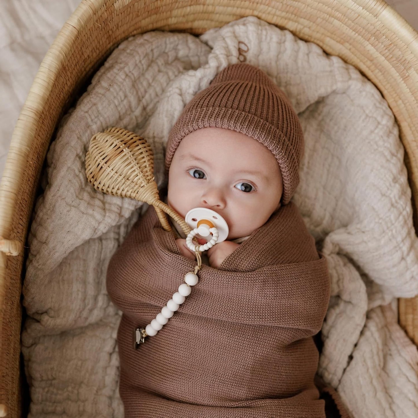 Luladream Pacifier and Clip Set - Natural Rubber Nipple - Soft Teething Handle - for Infants Baby's and Toddlers, 0-18 Months (Camel + Cream + Clips)